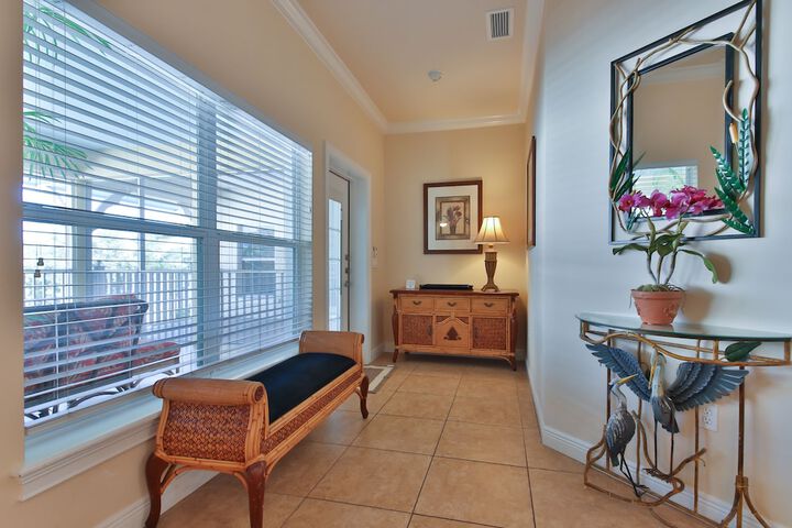 Tortuga Inn Beach Resort
