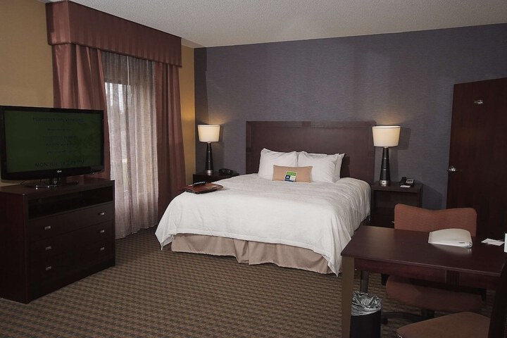 Room 25 of 31