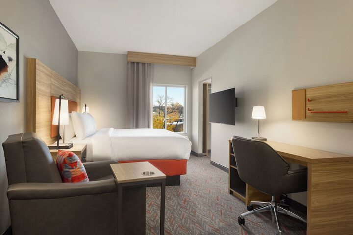 Candlewood Suites Lenoir City West Knoxville by IHG