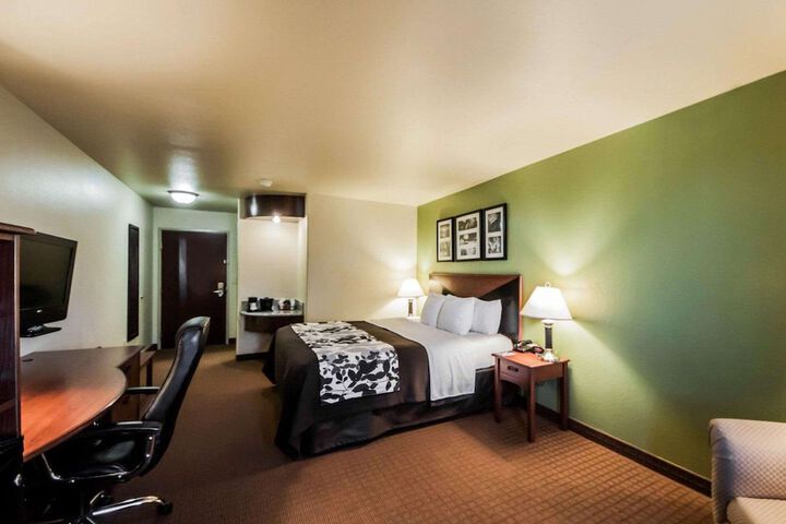 Sleep Inn & Suites Shamrock