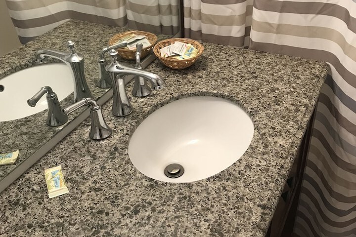Room 15 of 31