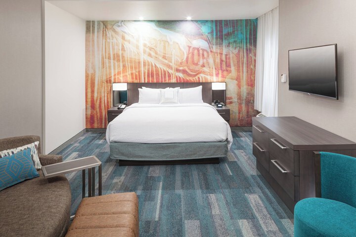 Room 12 of 48