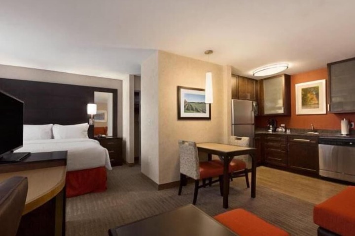 Room 22 of 45