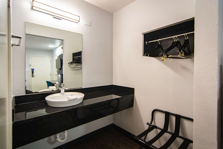 Room 20 of 45
