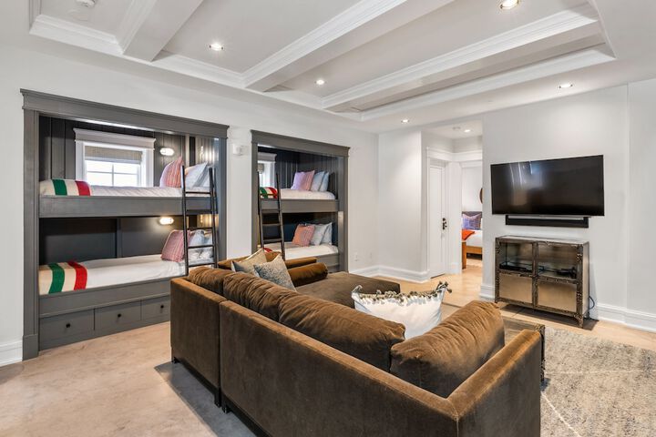 Element 52 Auberge Collection