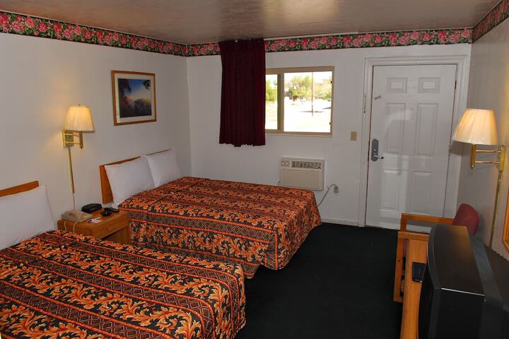 Room 29 of 34