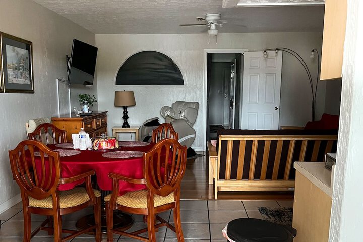 Room 28 of 75