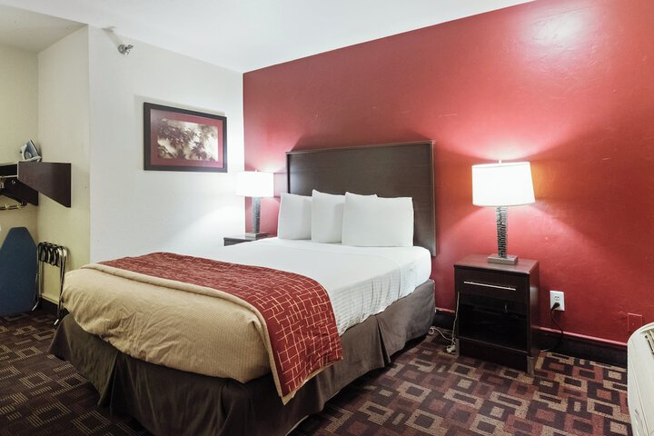 Room 25 of 30