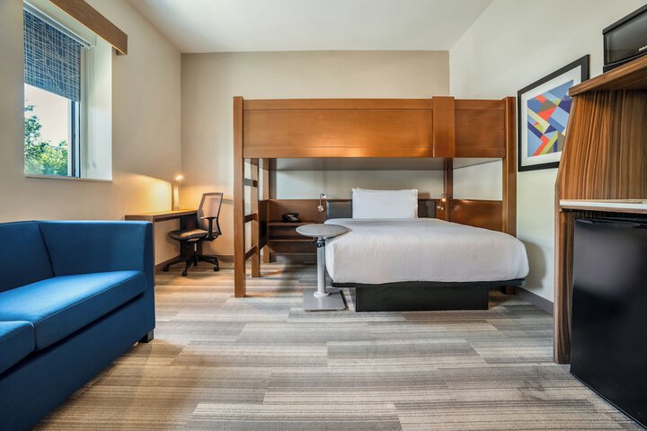 Holiday Inn Express New Orleans - Arts District by IHG