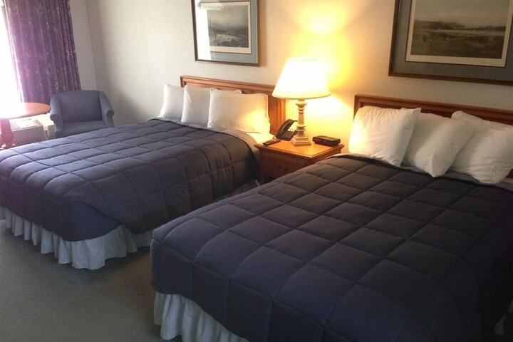 Room 11 of 44