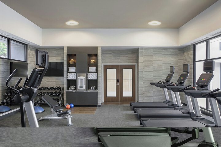 Courtyard by Marriott Greensboro