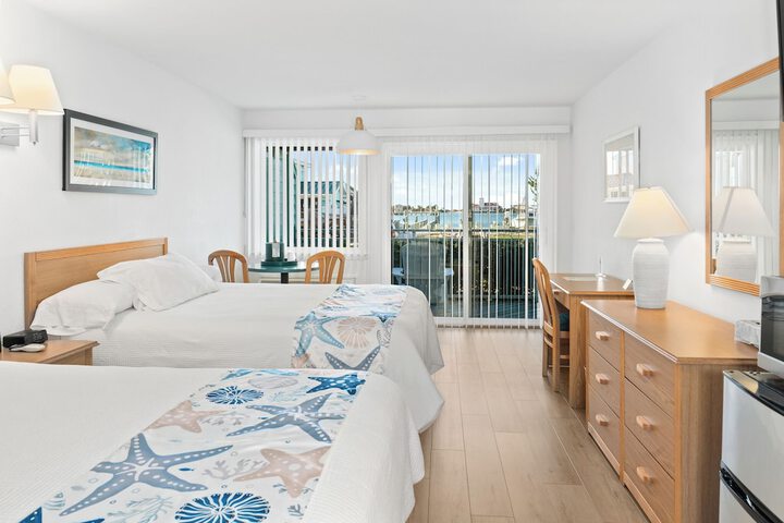 Ocracoke Harbor Inn
