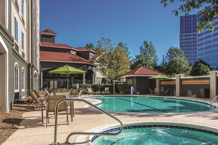 Pool 8 of 39