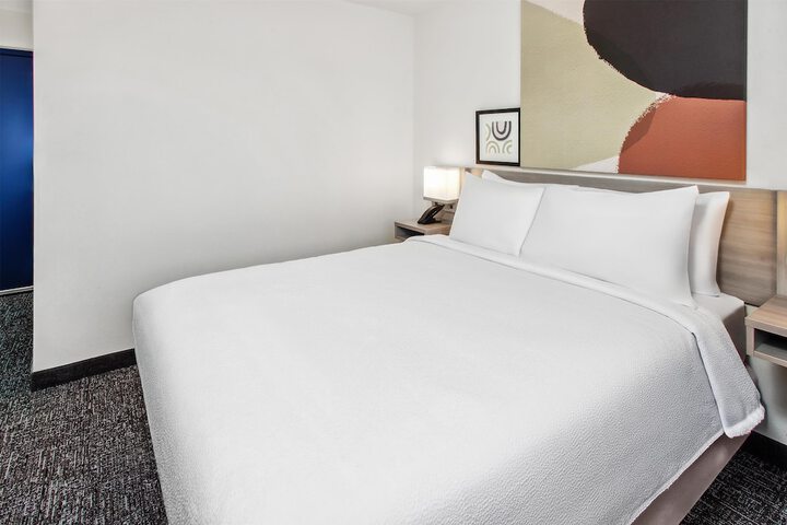 Spark by Hilton Rochester South