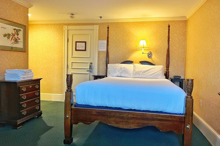 Room 21 of 58