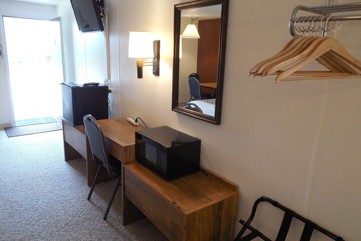 Room 31 of 54