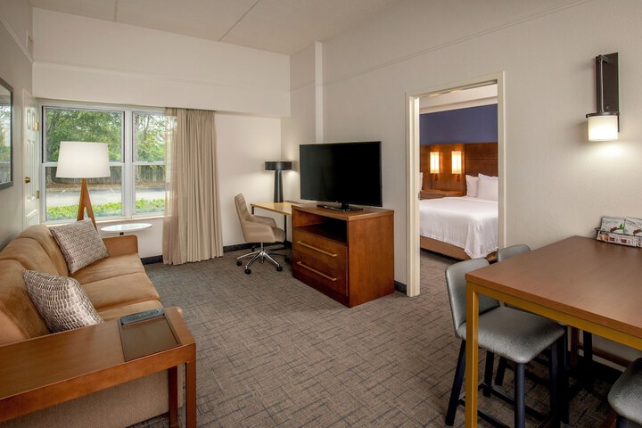 Room 30 of 54