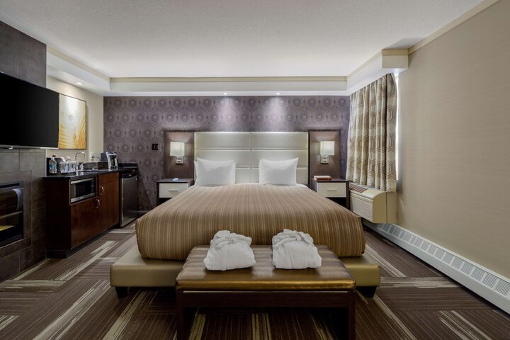 Room 41 of 66