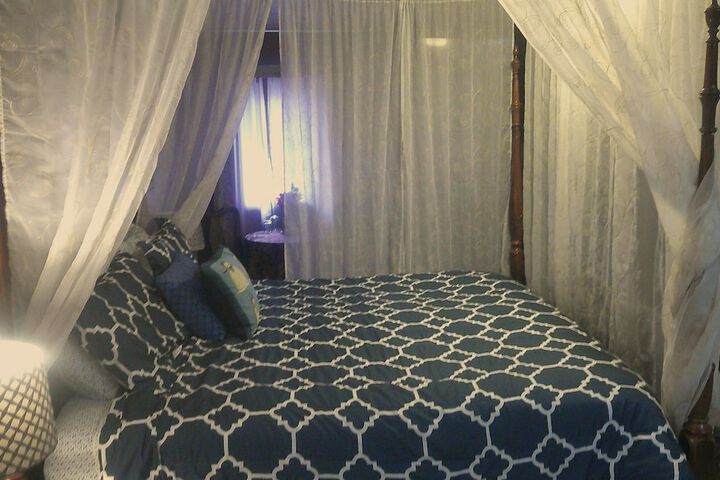 Room 84 of 154