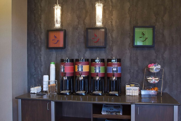 Breakfast/Coffee Service 64 of 69