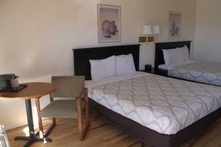 Room 39 of 44