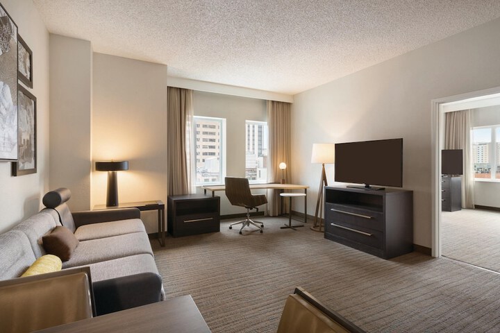 Room 25 of 45
