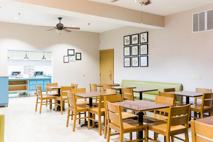 Country Inn & Suites by Radisson Helen, GA