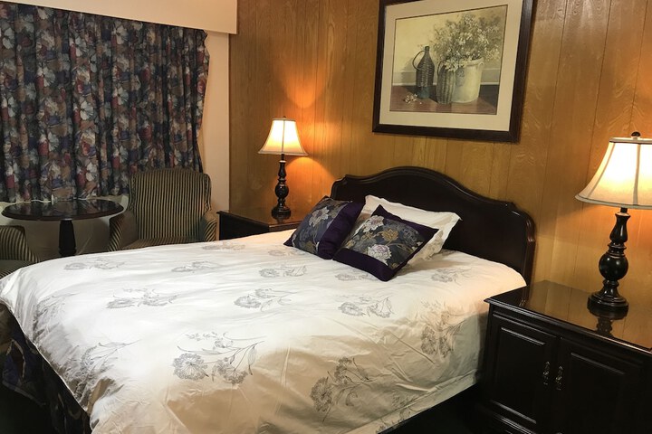 Room 22 of 46
