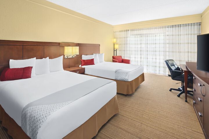 Room 43 of 72