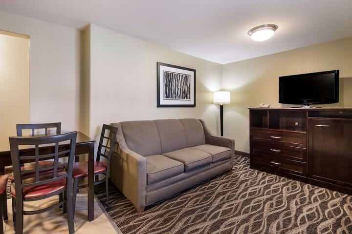 Room 20 of 27