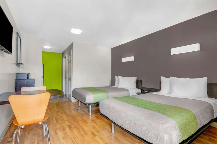 Studio 6 Extended Stay - Atlanta GA - Chamblee
