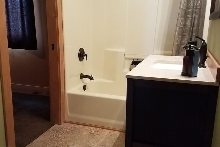 Room 34 of 48