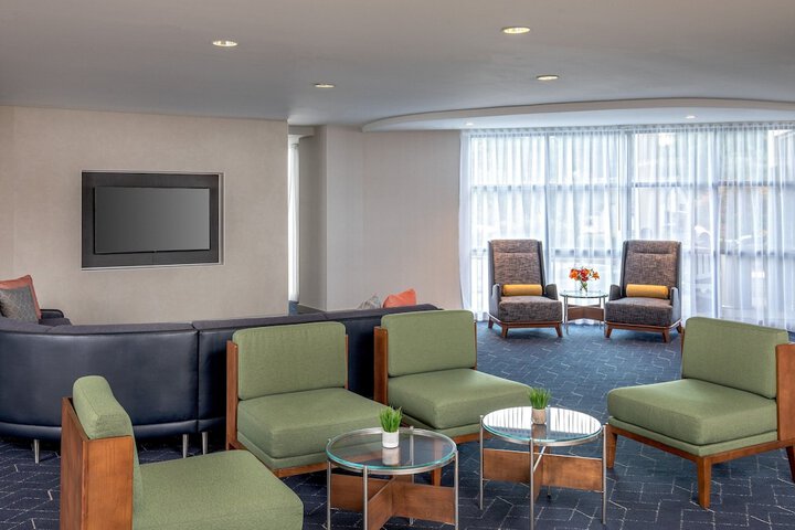 Hotel Interior 10 of 49