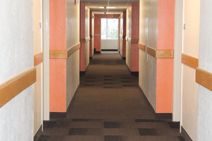 Ballroom/Hall 26 of 28