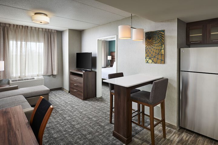 Staybridge Suites Niagara-On-The-Lake by IHG