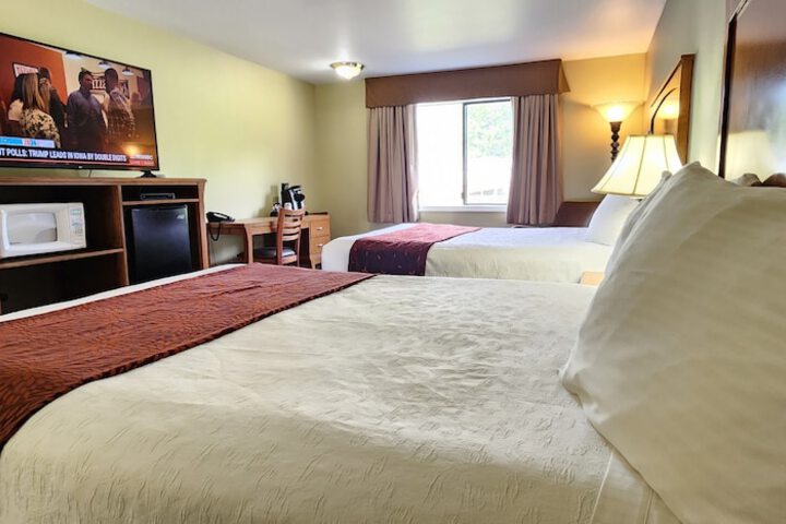 Room 17 of 44