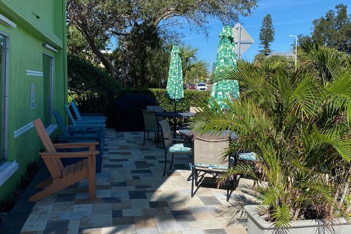 Terrace/Patio 19 of 21