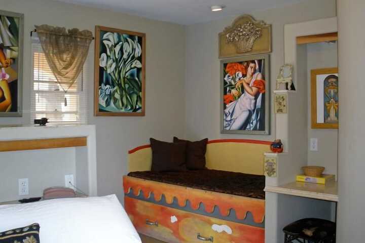 Room 61 of 83