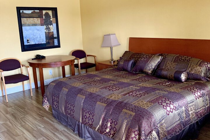 Town & Country Motel