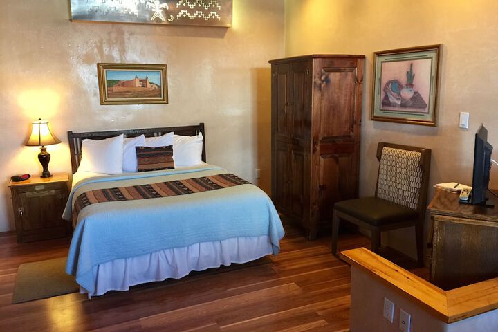 Room 15 of 82