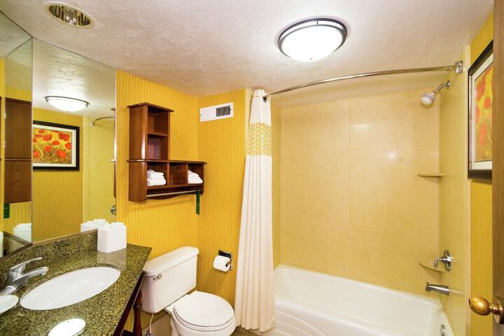 Room 47 of 59