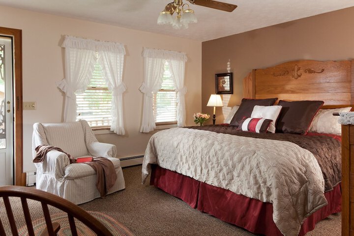 The White Oak Inn