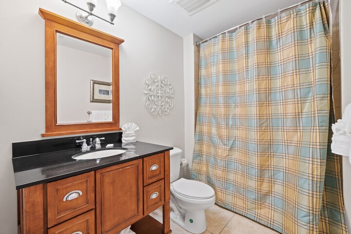 Room 105 of 284
