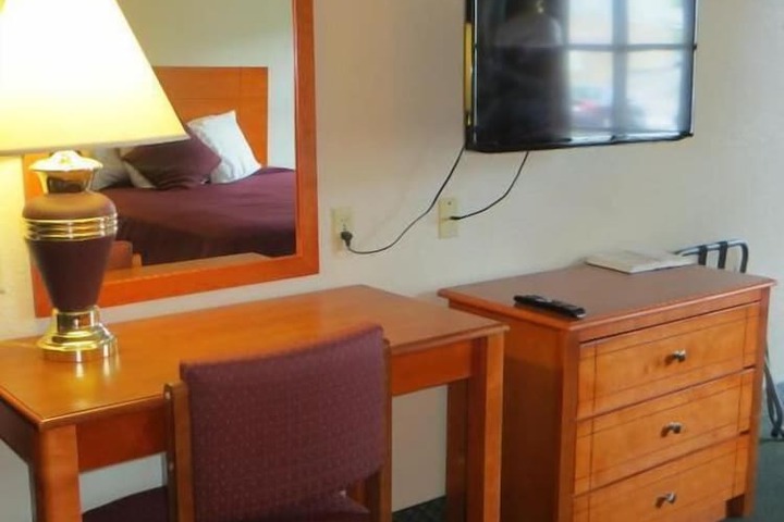 Room 40 of 50