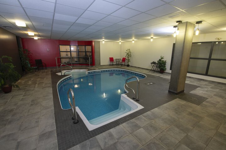 Pool 4 of 61