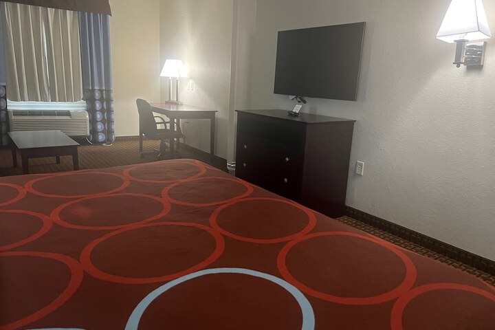Room 14 of 55