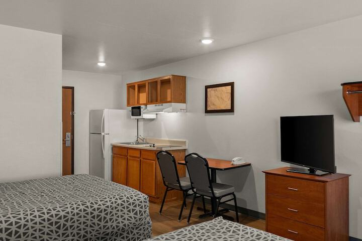 Room 21 of 21