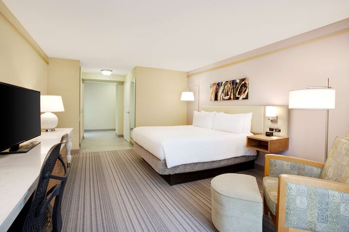 Room 26 of 79