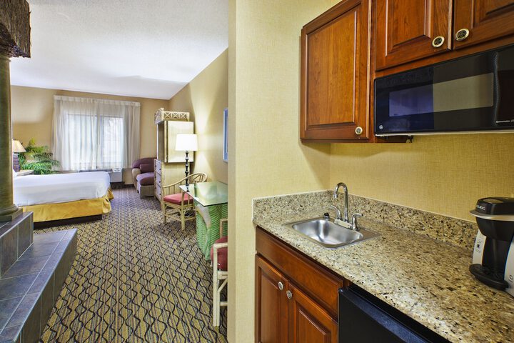 Room 58 of 121