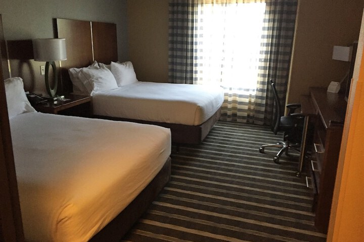 Room 51 of 71